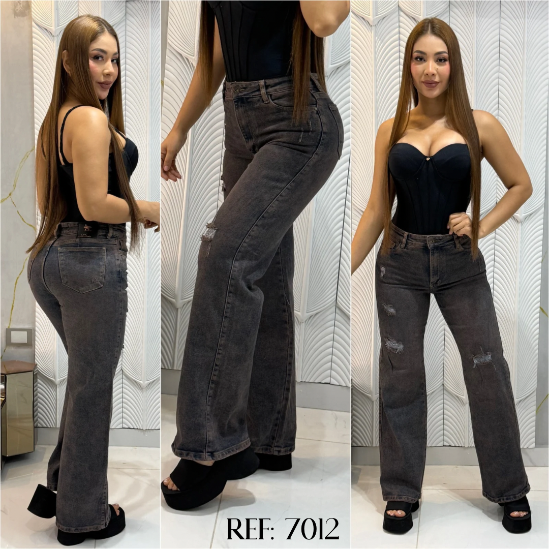 JEAN BAGGI REF: 7012